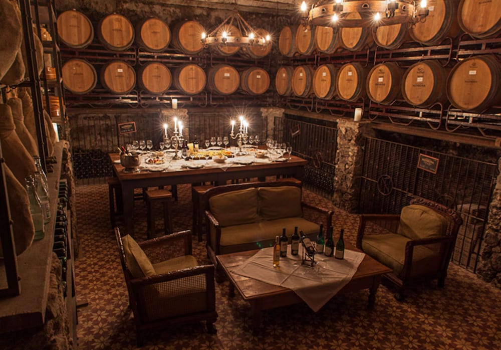 Narbona Wine Lodge 35/36