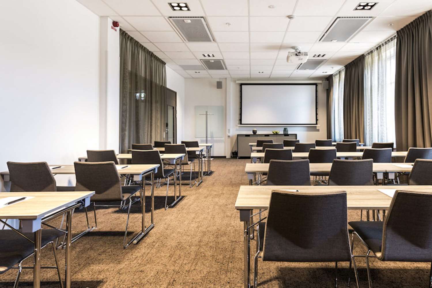 COMFORT HOTEL NORRKOPING 24/27