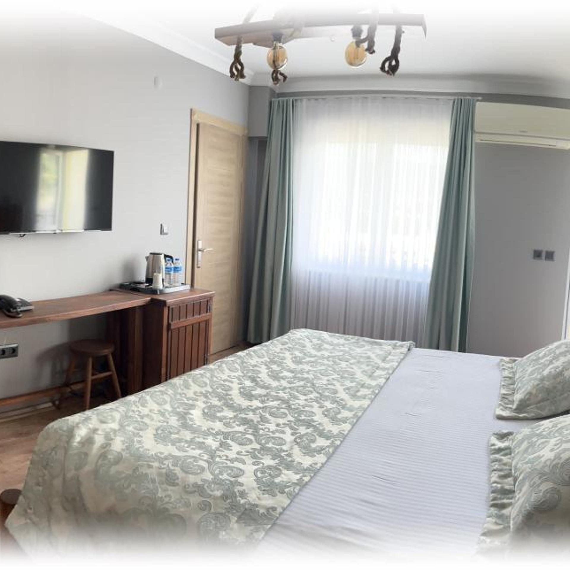 Senler Hotel 6/50