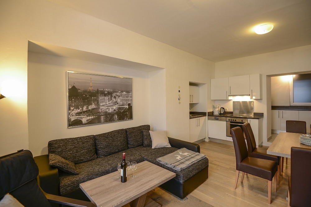 Haus Lothringen 20/50