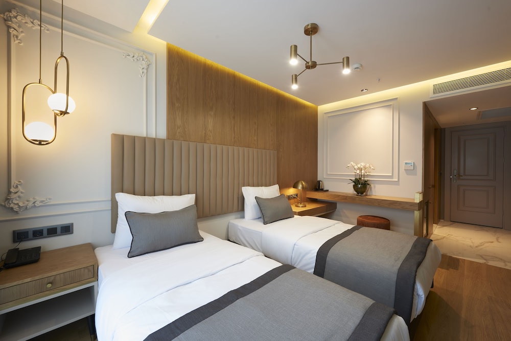 Dundar Hotel Spa 12/24