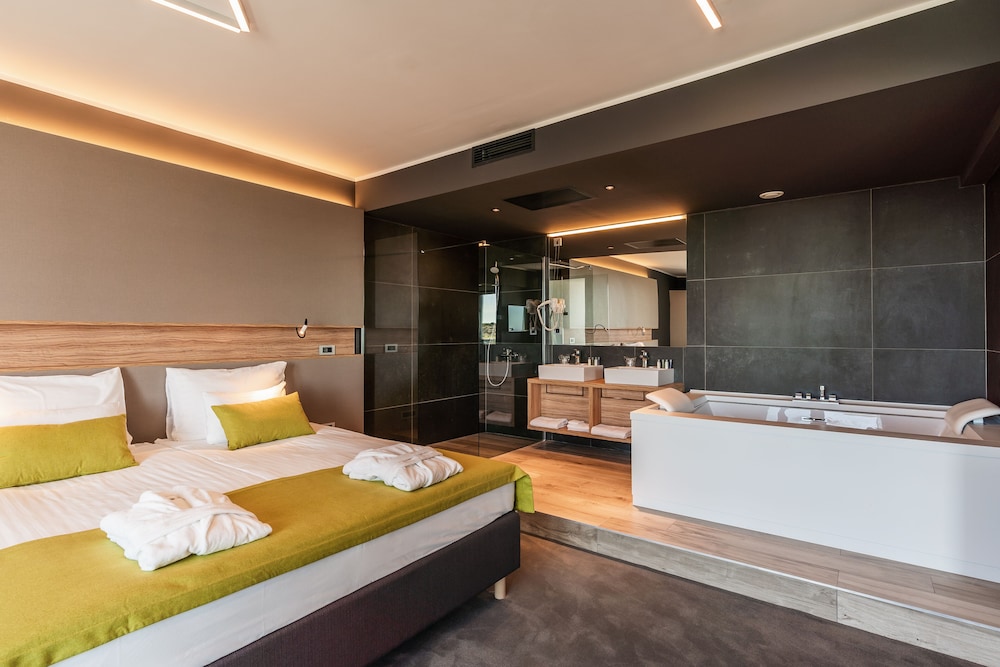 Hotel Olea 10/50