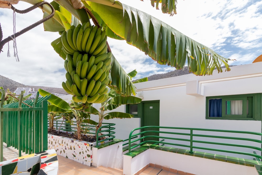 Porlamar Apartments in PUERTO RICO