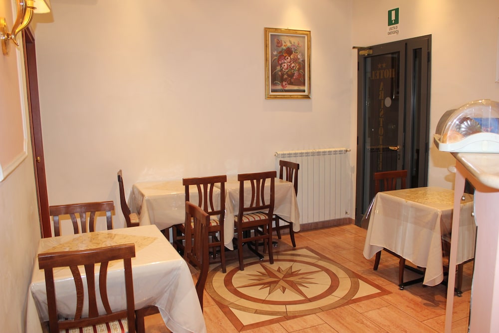 Aristotele Hotel 37/50
