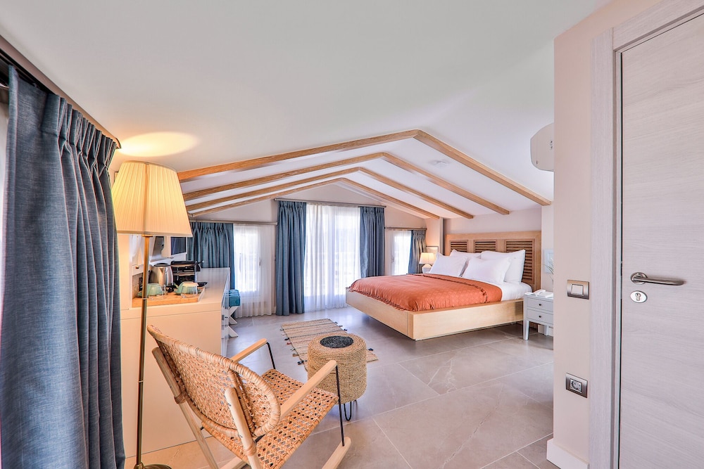 Kalkan Saray Suites Hotel 47/74