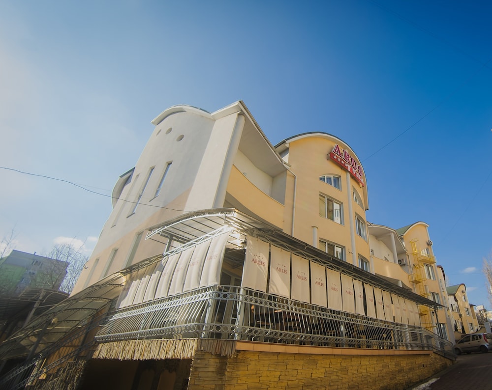Villa Arus Hotel 5/63