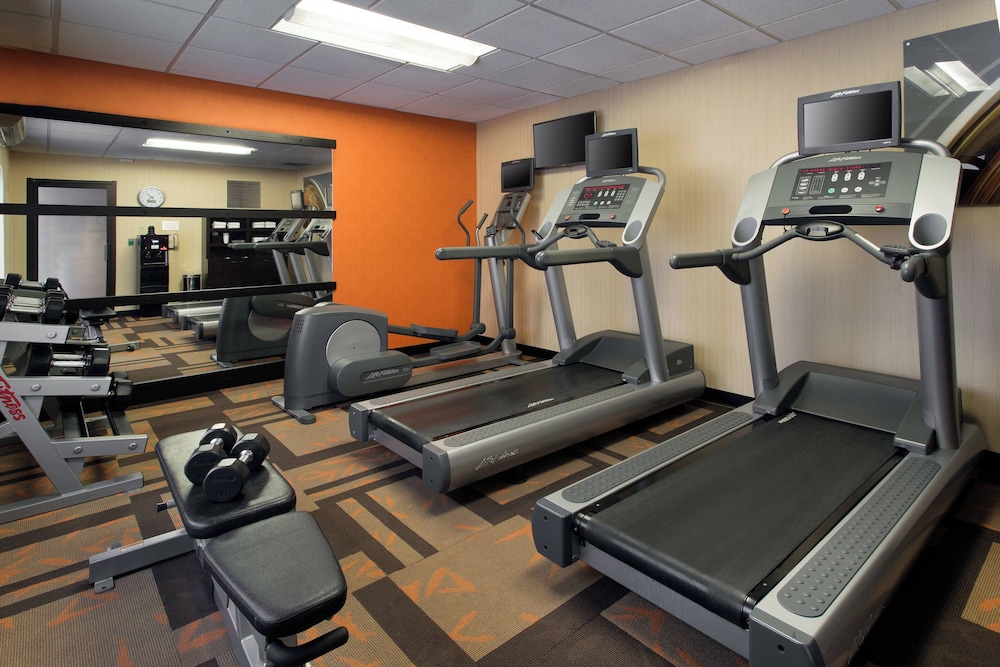 Courtyard by Marriott Denver Central Park 25/50