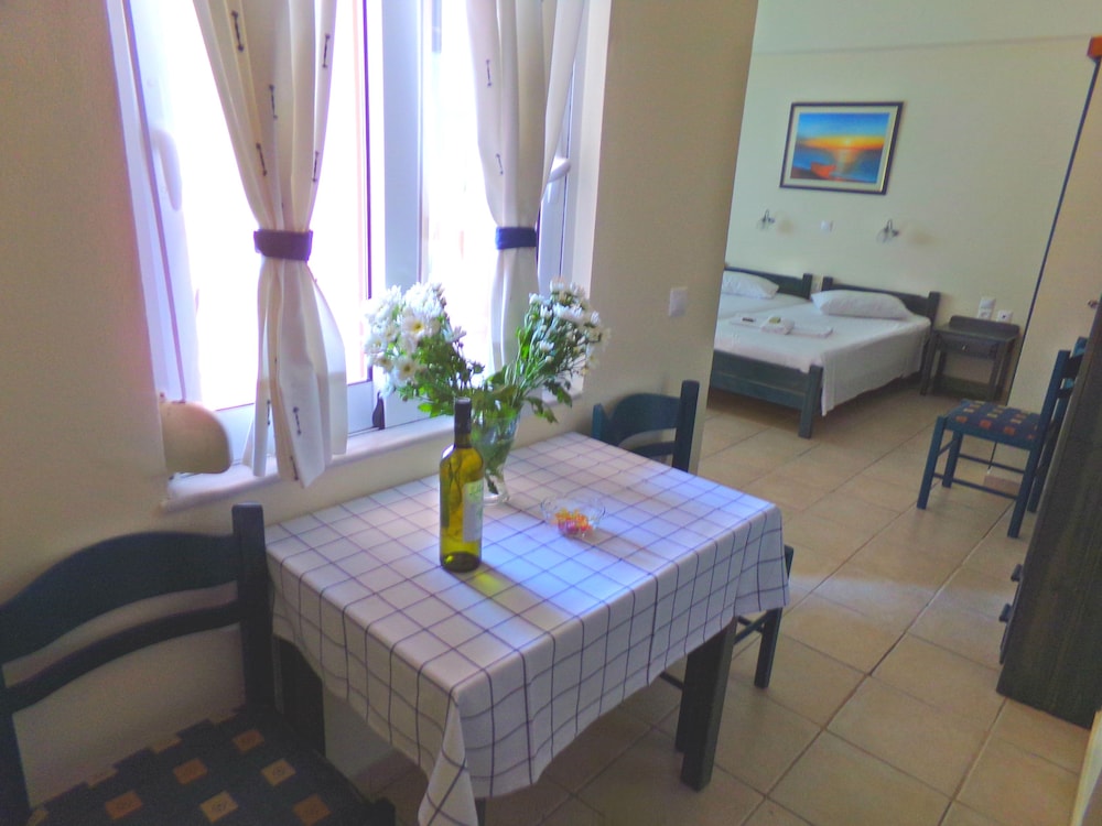 Katerina Seaside Studios 11/35
