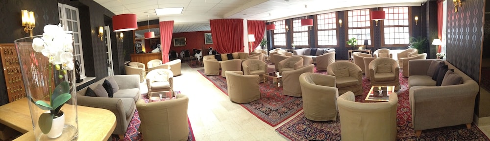 Le Grand Hotel de L Esperance 50/52