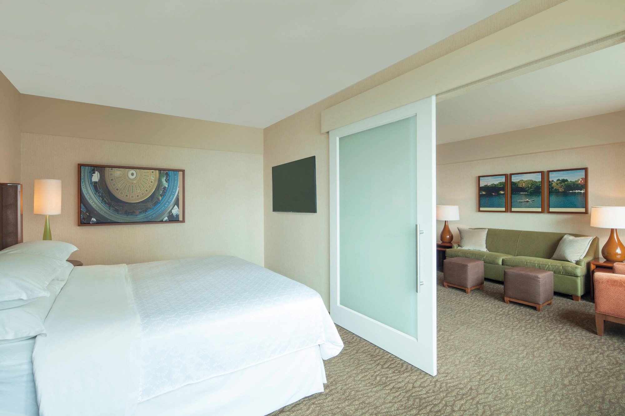 Junior Suite, King Bed, Sofa