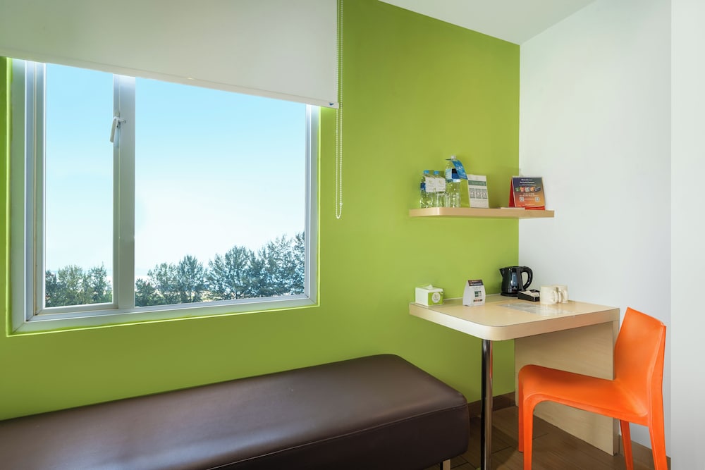 Zest Harbour Bay Batam by Swiss-Belhotel International 43/43
