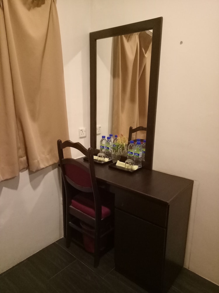 Hotel Sri Bernam 59/59