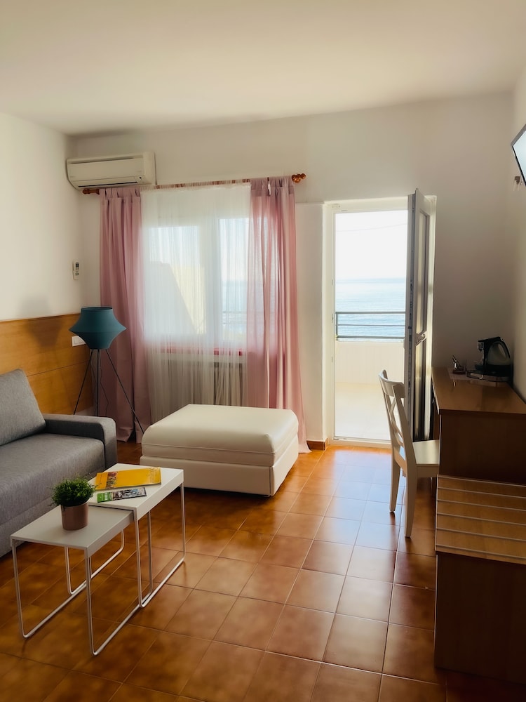 Hotel Patricia 12/50