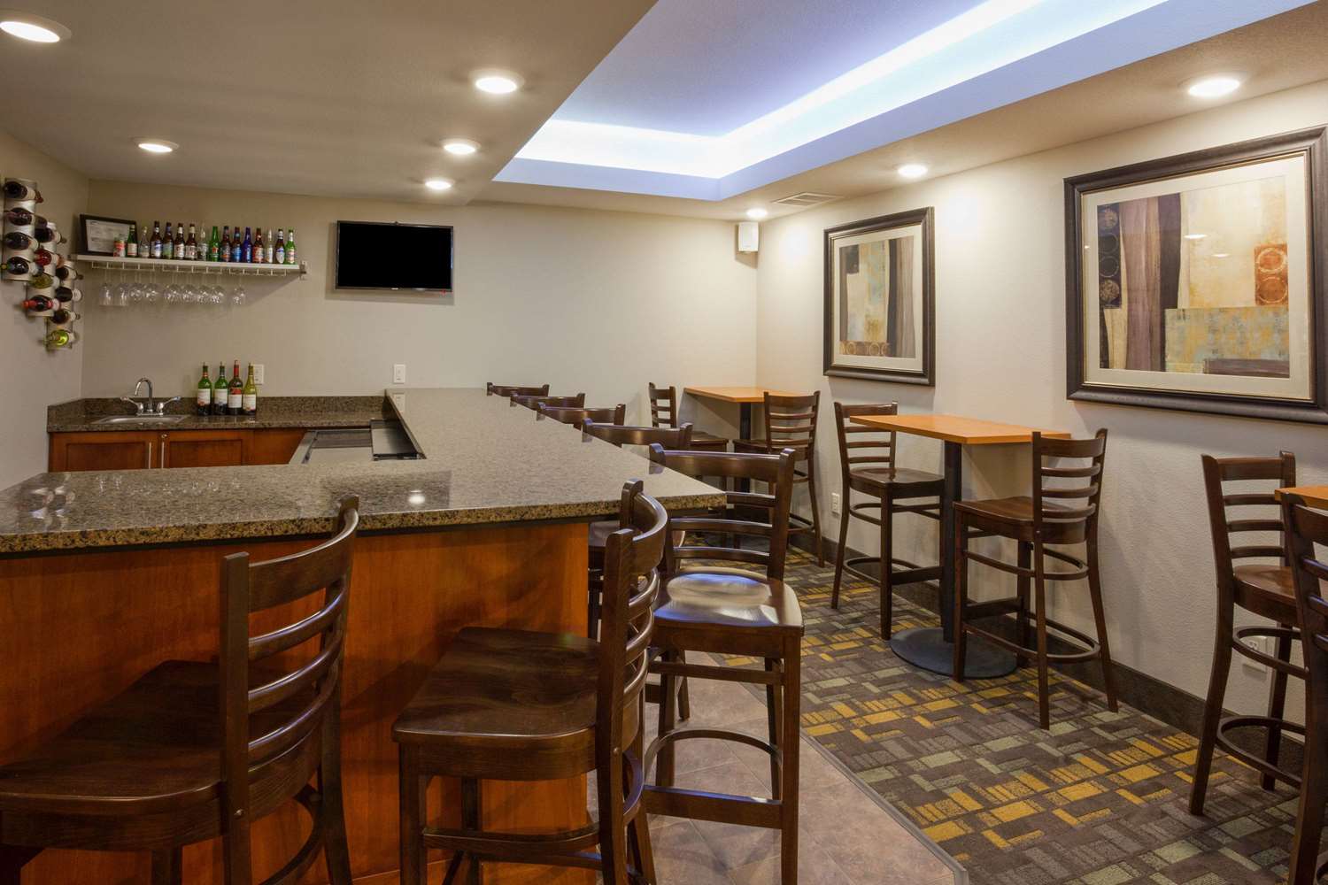 Americinn By Wyndham Hartford Sd 14/18