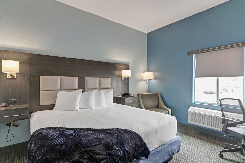 Iris Garden Inn 19/54