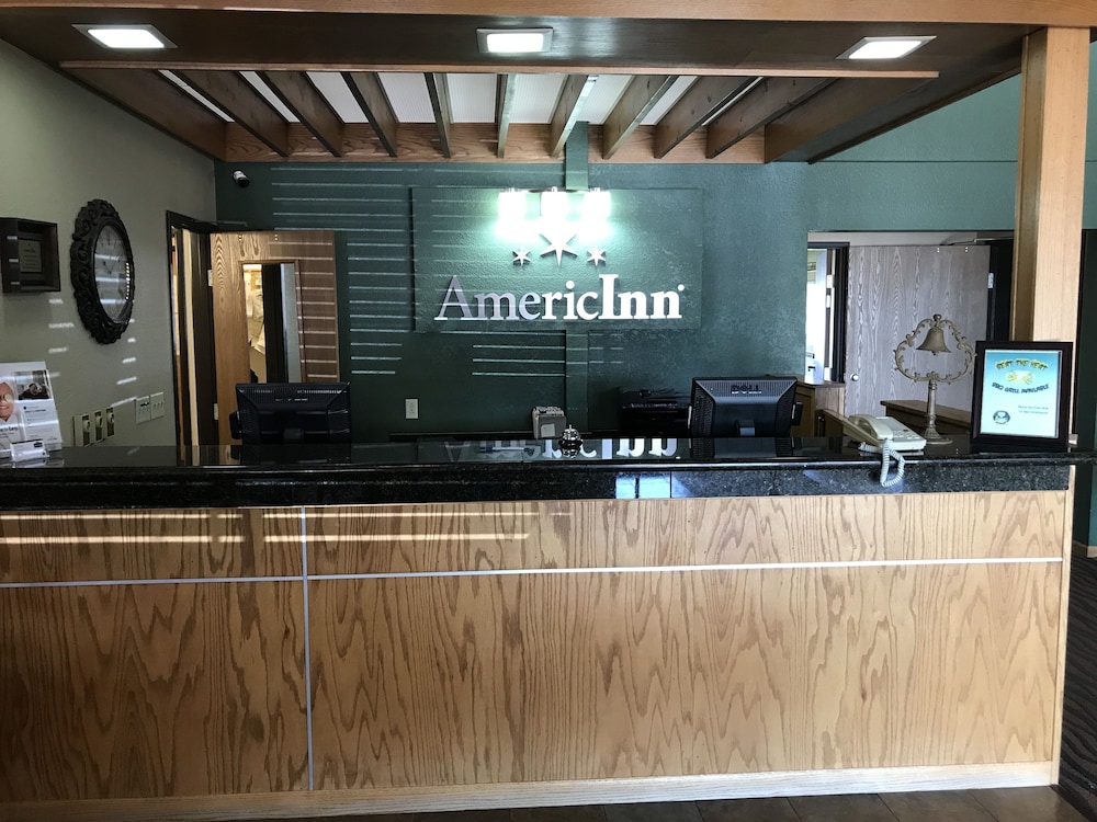 Americinn By Wyndham West Bend 5/40