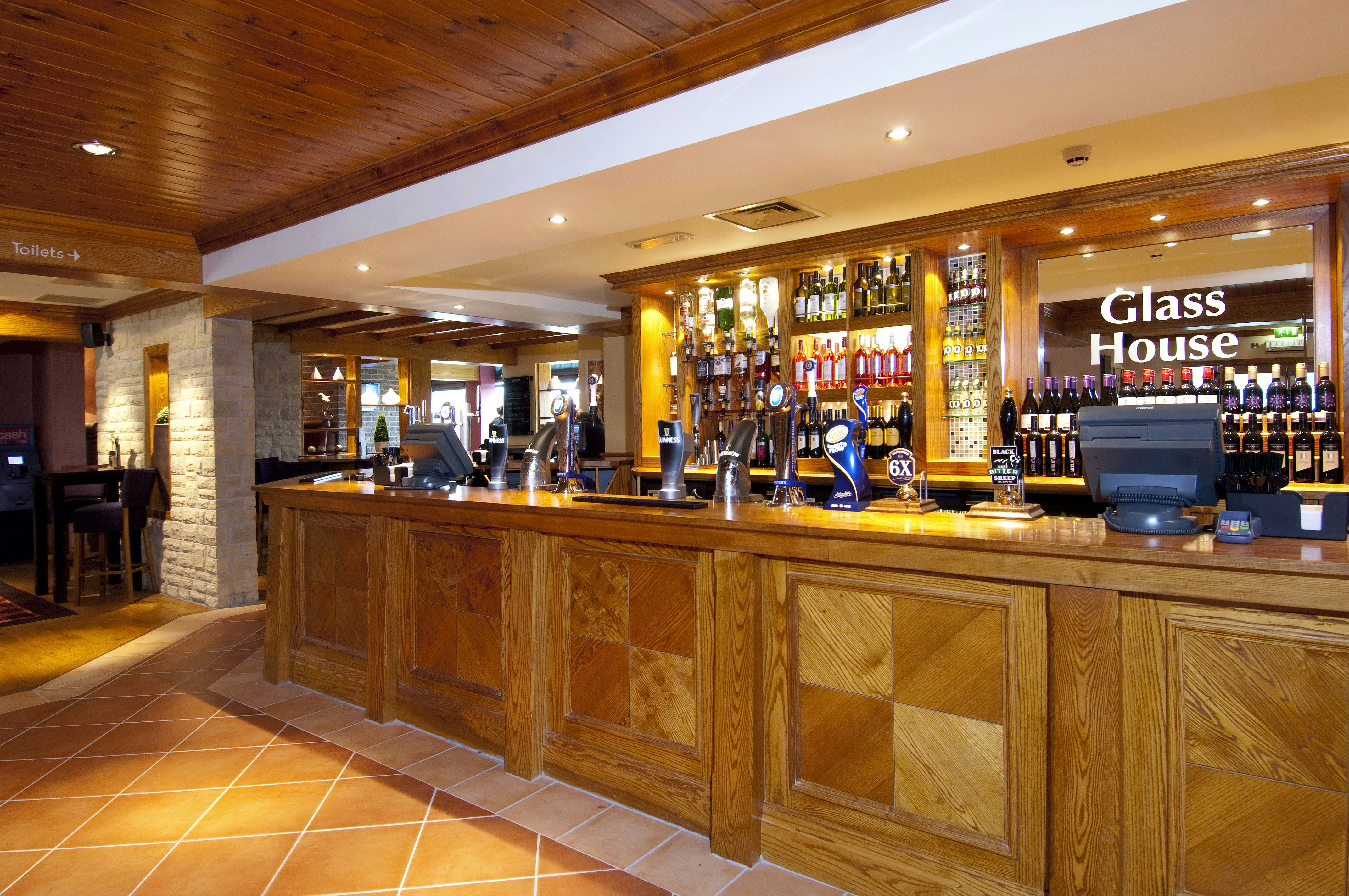 Premier Inn Barnsley Central M1 J37 33/39