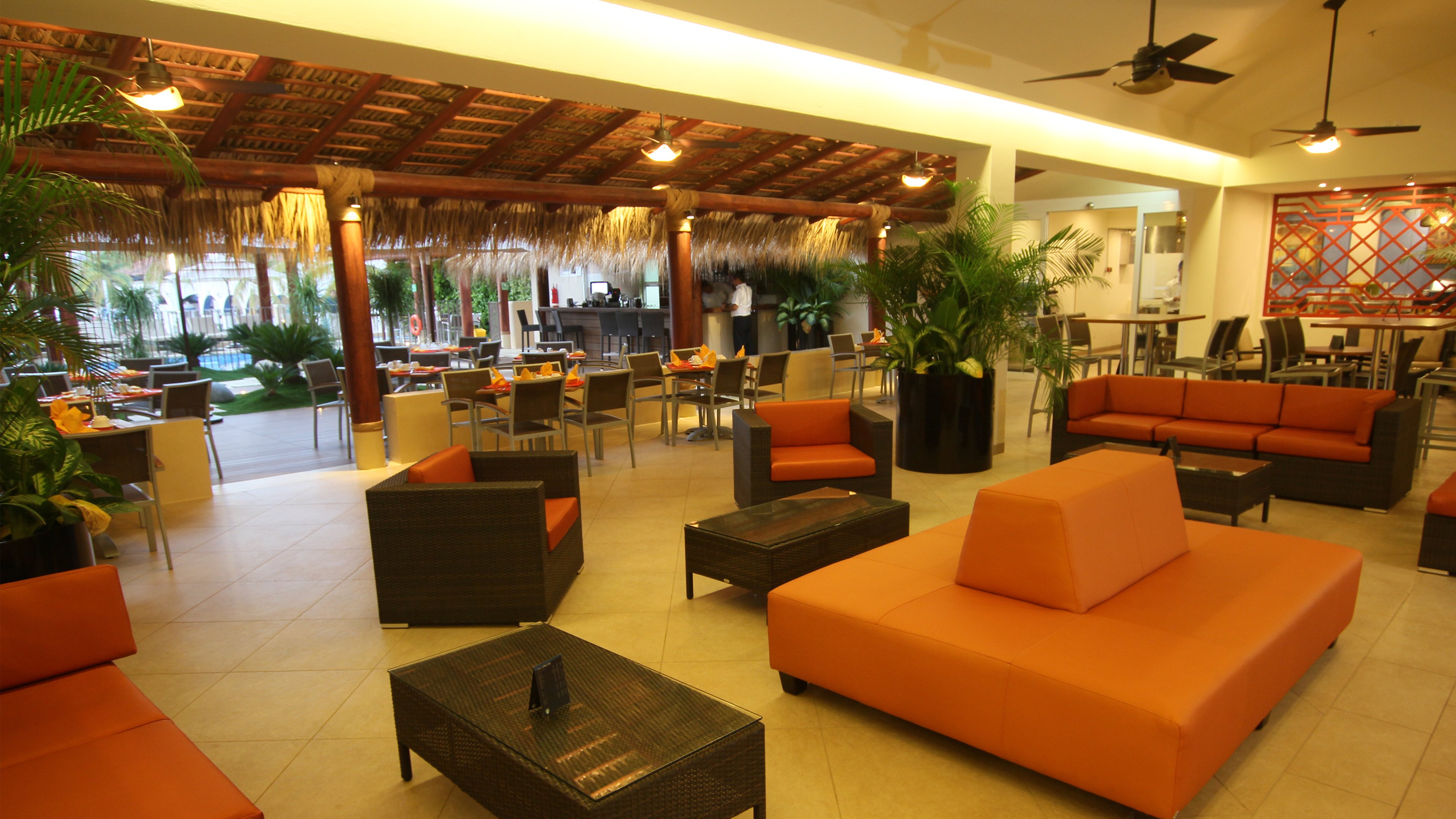 HOLIDAY INN HUATULCO 22/39
