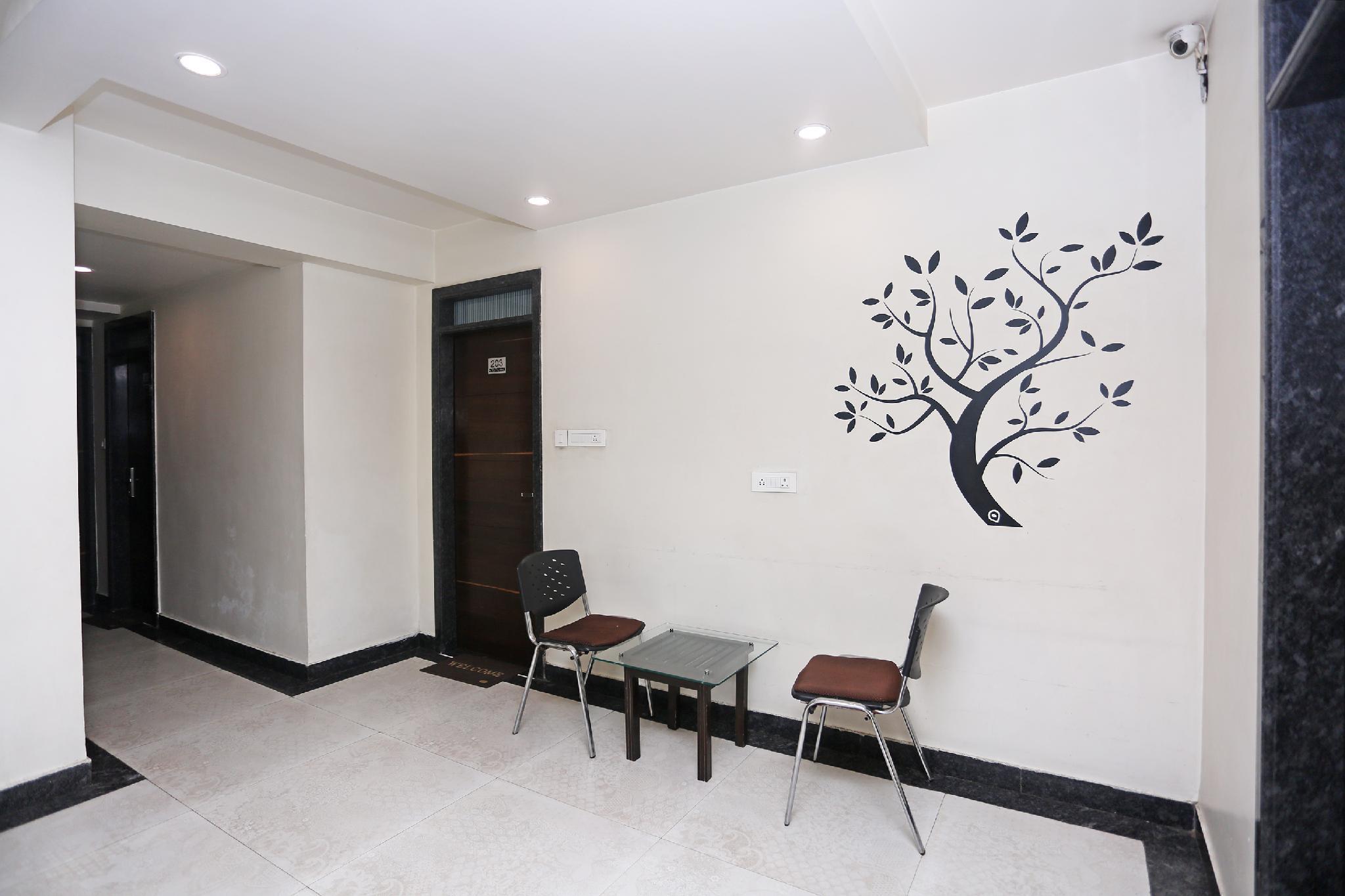 HOTEL TILAK 29/32