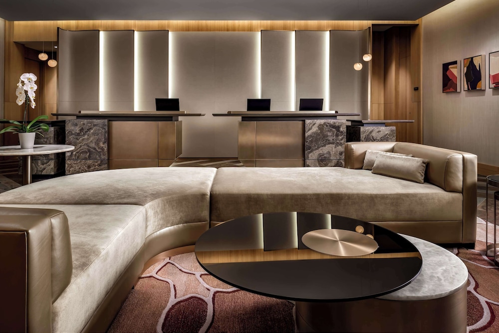Park Hyatt Toronto 52/72
