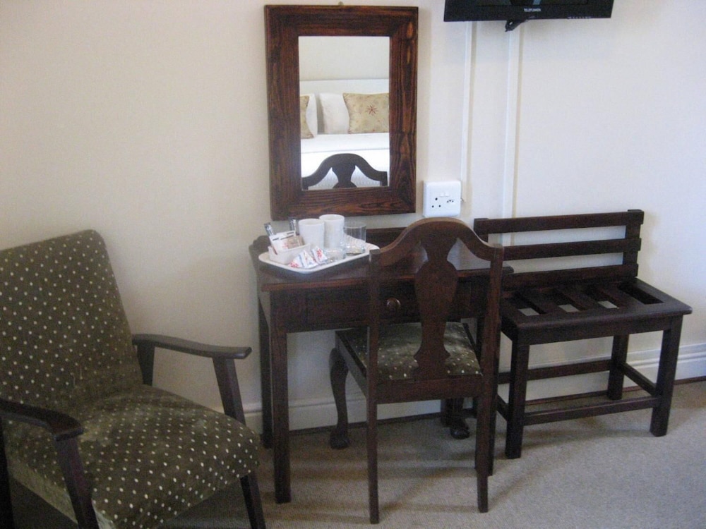 Royal Hotel Knysna 14/22