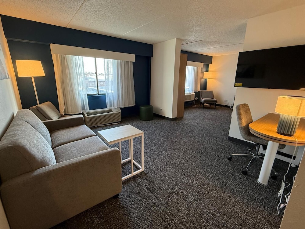 Room, King Bed, Sofa