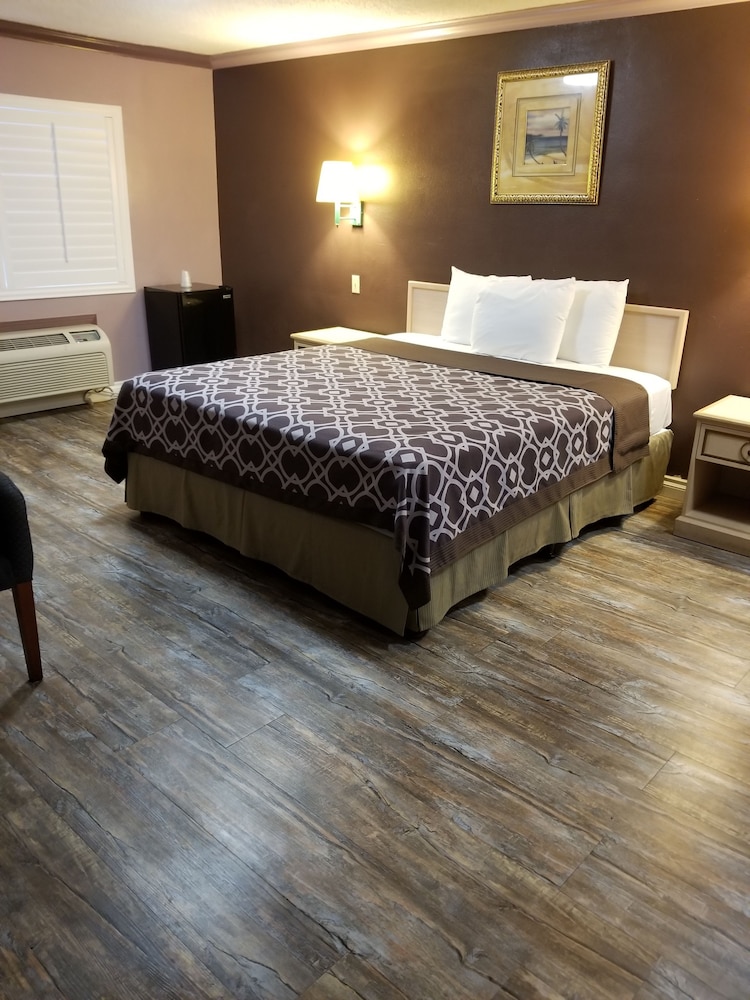 Hollywood Stars Inn 31/63