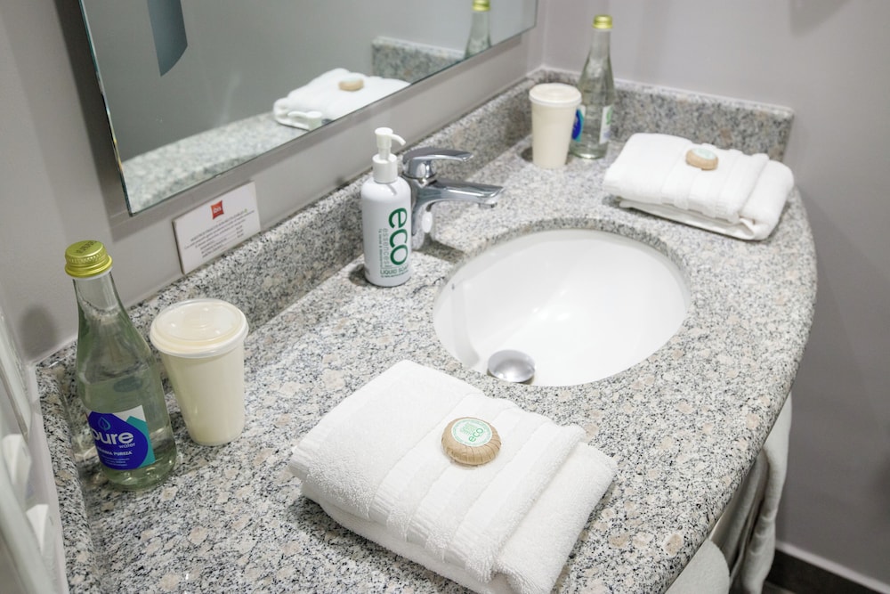 Ibis Quito 60/61