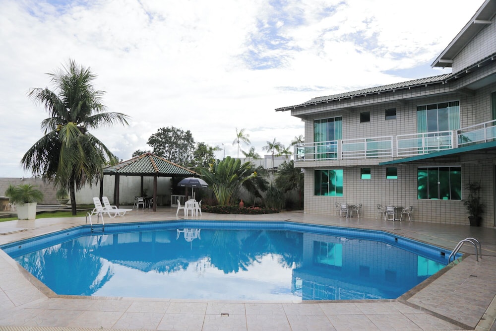 Xingu Praia Hotel 3/22