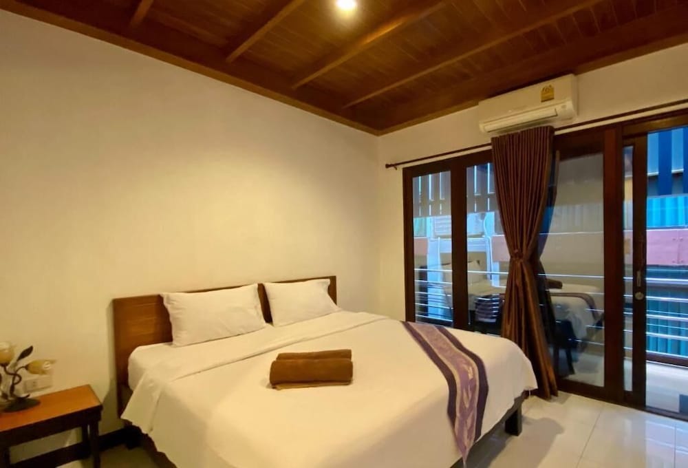 Lipe Inn 16/24