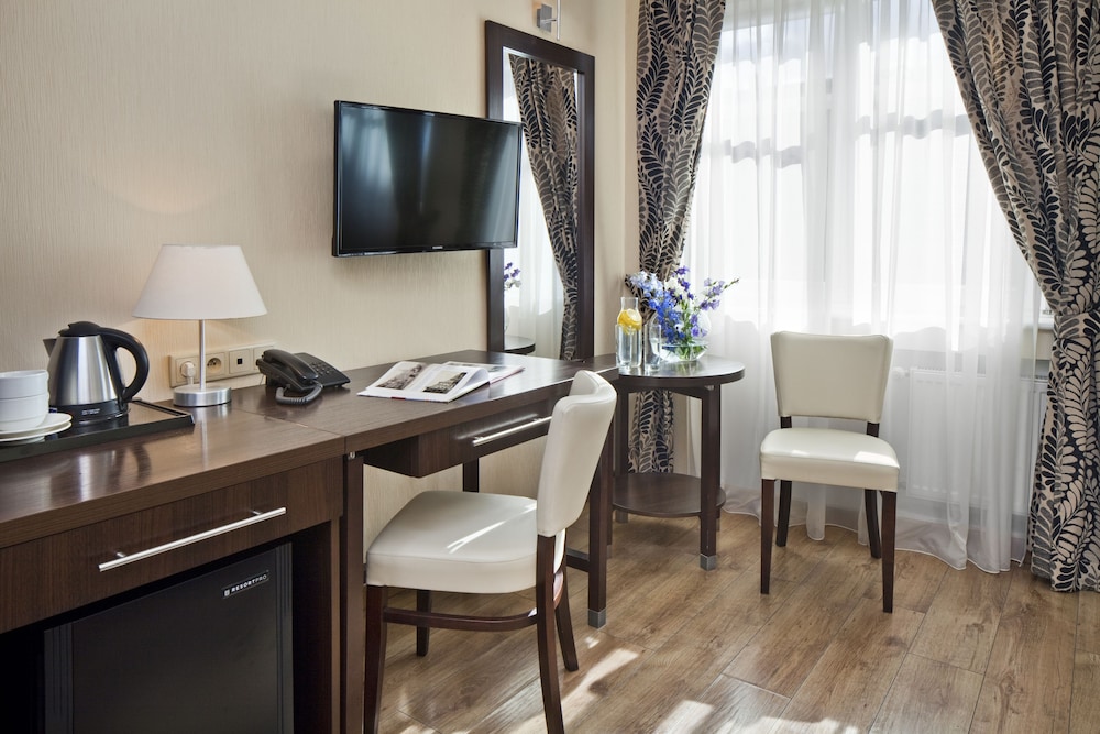 Bonum Hotel 37/47