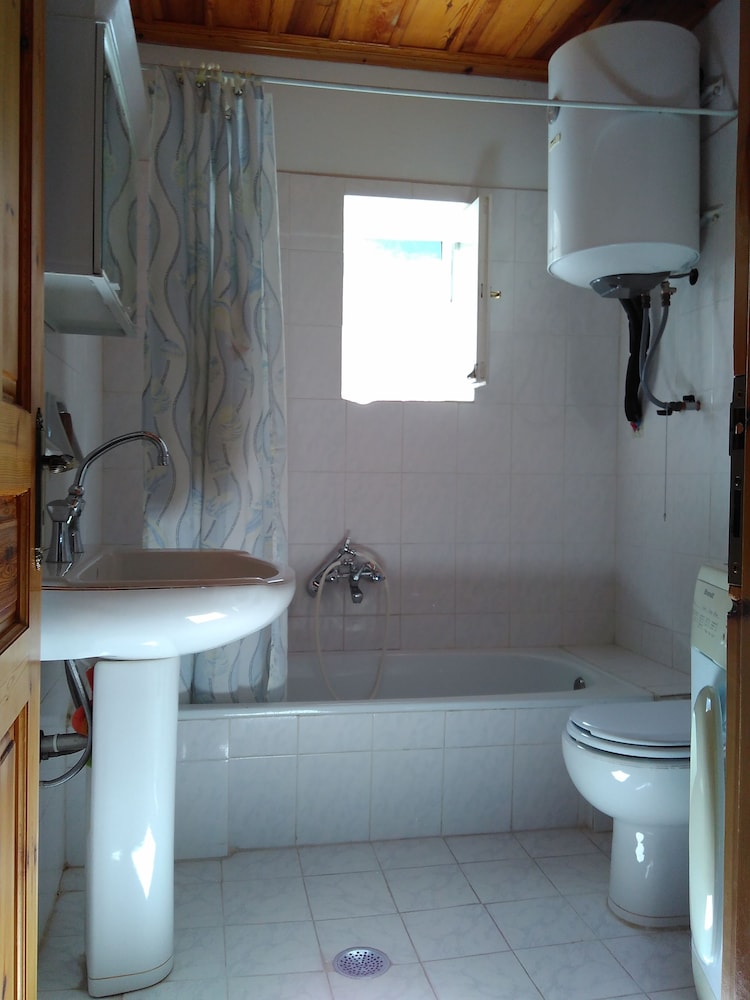 Guesthouse Iro 26/26