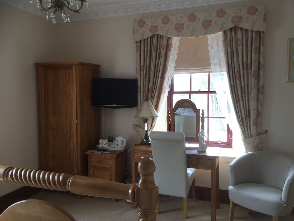 Glenspean Lodge Hotel(formerly BEST WESTERN GLENSPEAN LODGE - HIGHLANDS) 61/77