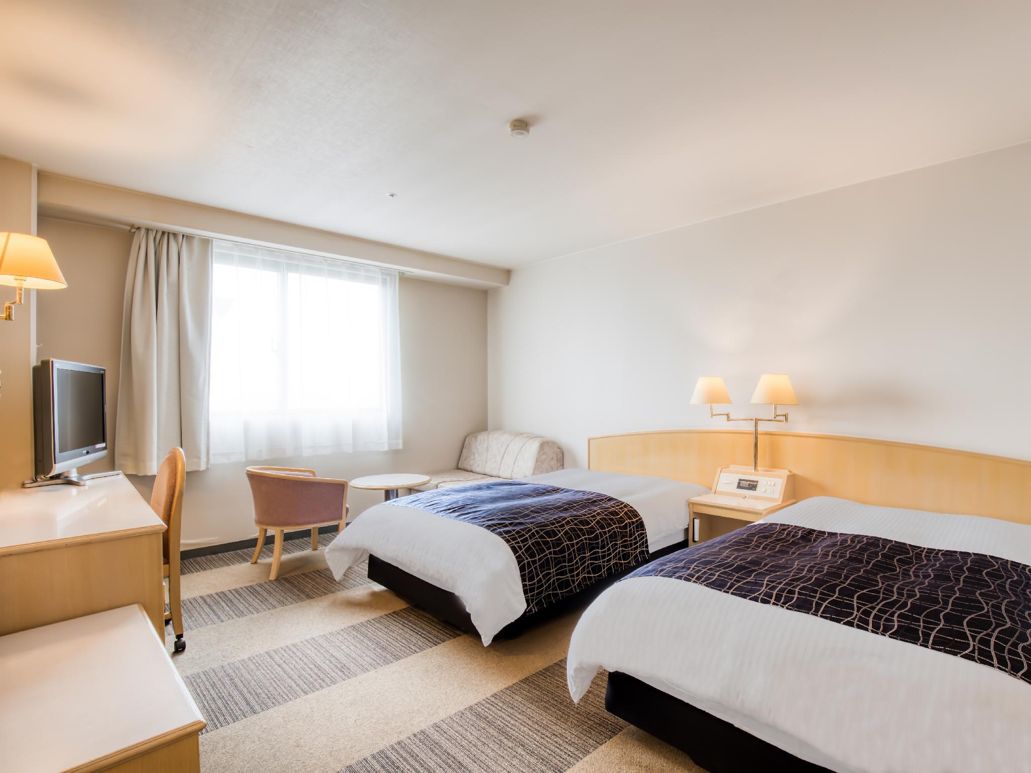 Semi Room, 2 Semi Double Beds