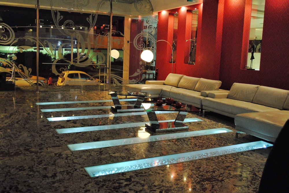 Casben Hotel 32/50