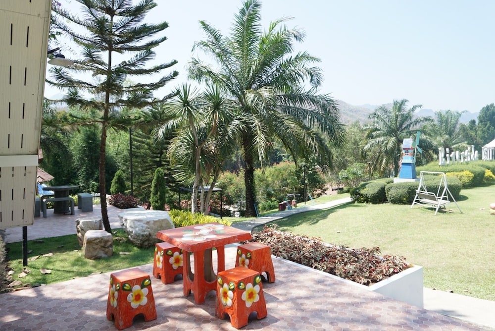 Goodview Resort & Camping 35/50