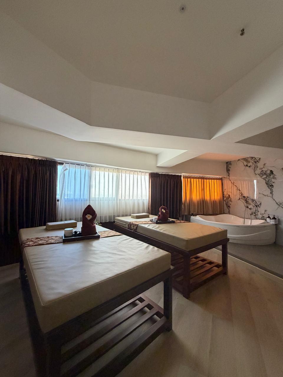 Kebayoran Park Hotel 13/57