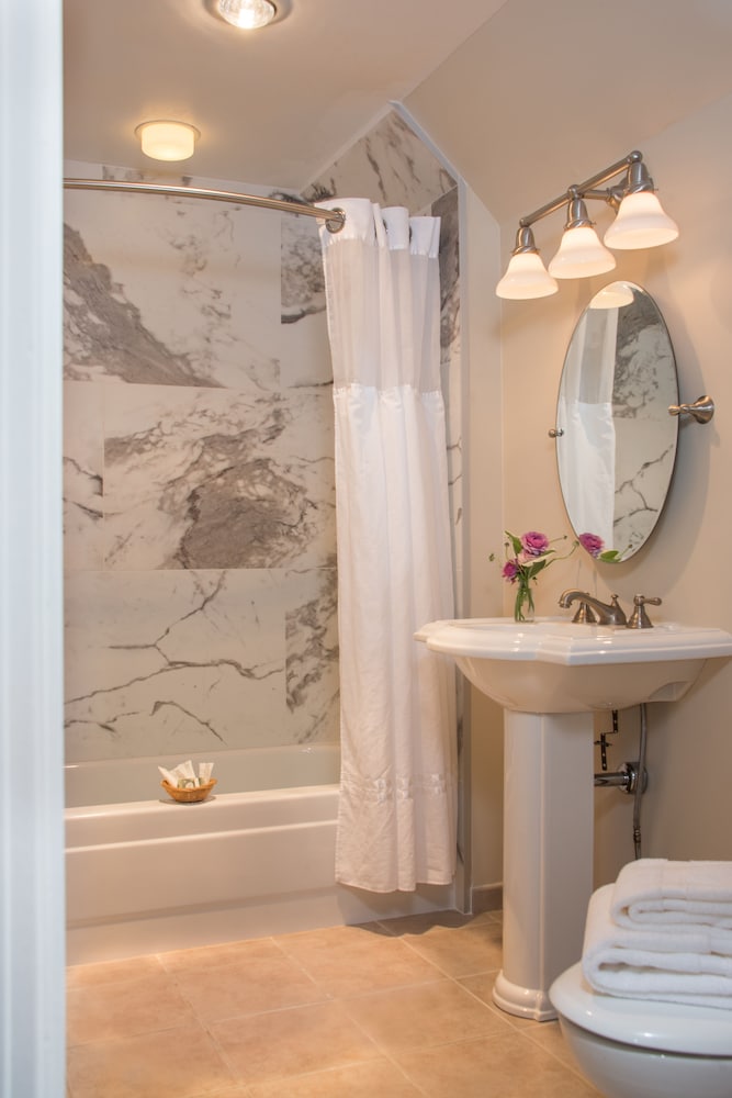 The Essex Vermont S Culinary Resort Spa 11/34