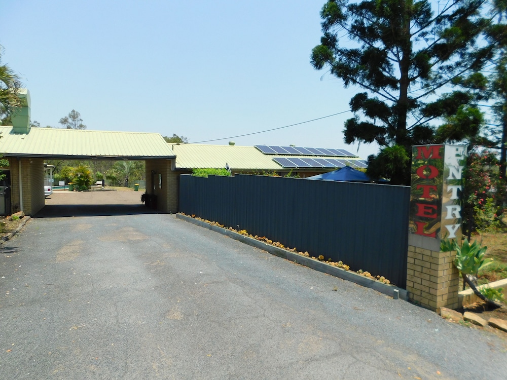 Hatton Vale Motel 34/41