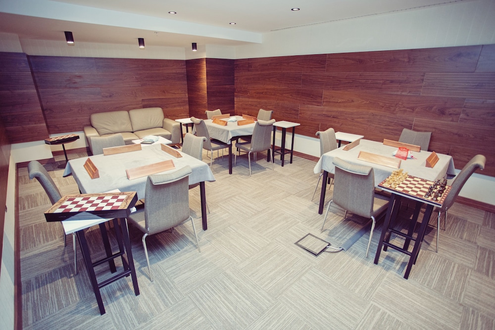 Fesa Business Hotel 57/67