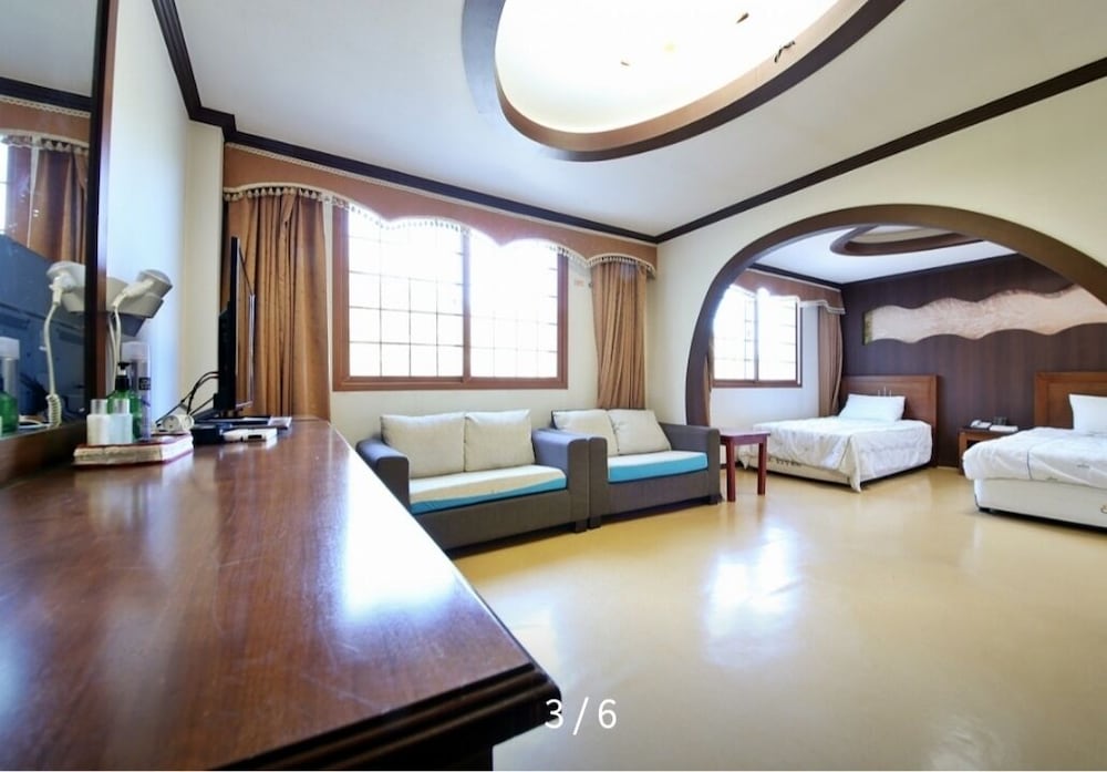 Gaeul Hotel 32/44
