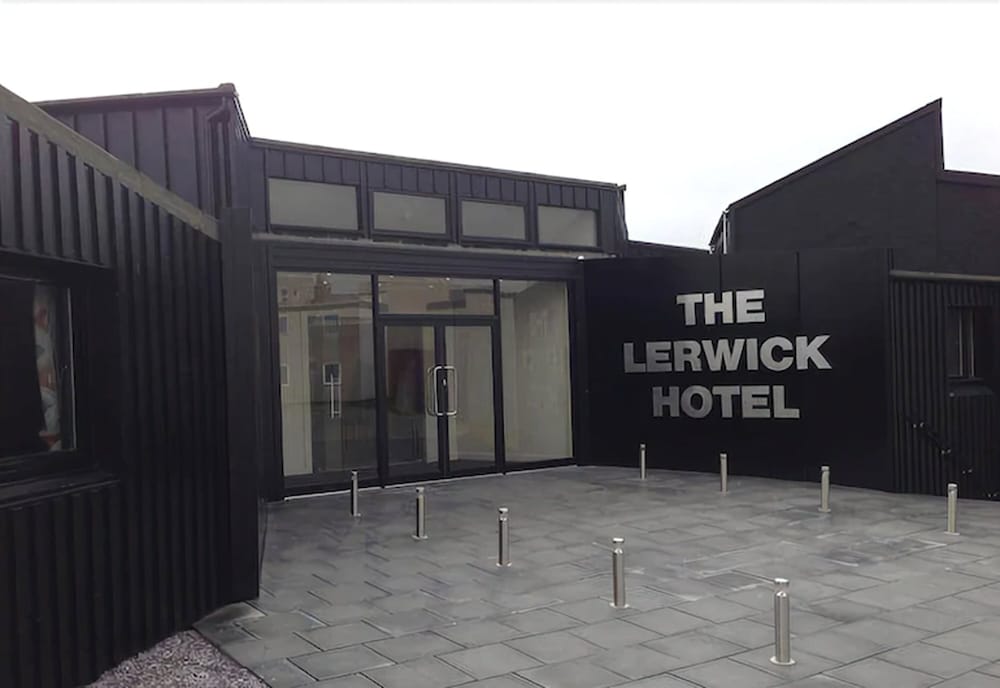 Lerwick Hotel 49/52