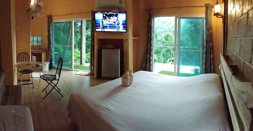 Baandin Chiewlarn Resort 45/68