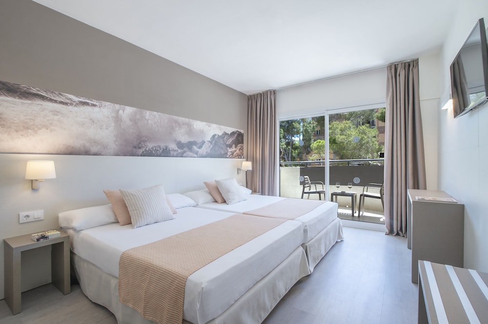 Salou Sunset by Pierre Vacances Adults Only 21/63