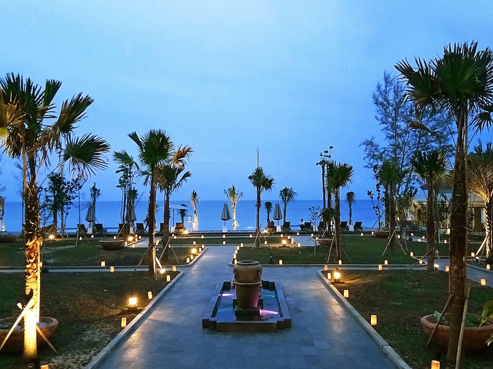 Santika Premiere Beach Resort Belitung 32/35