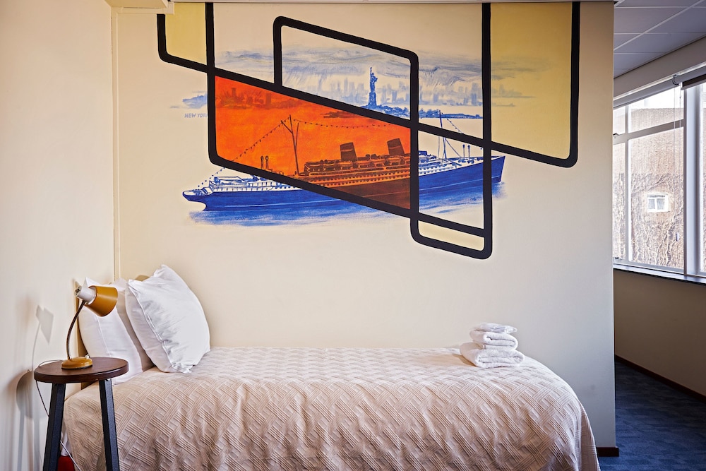 STANDARD, SINGLE, SINGLE BED, CITY VIEW