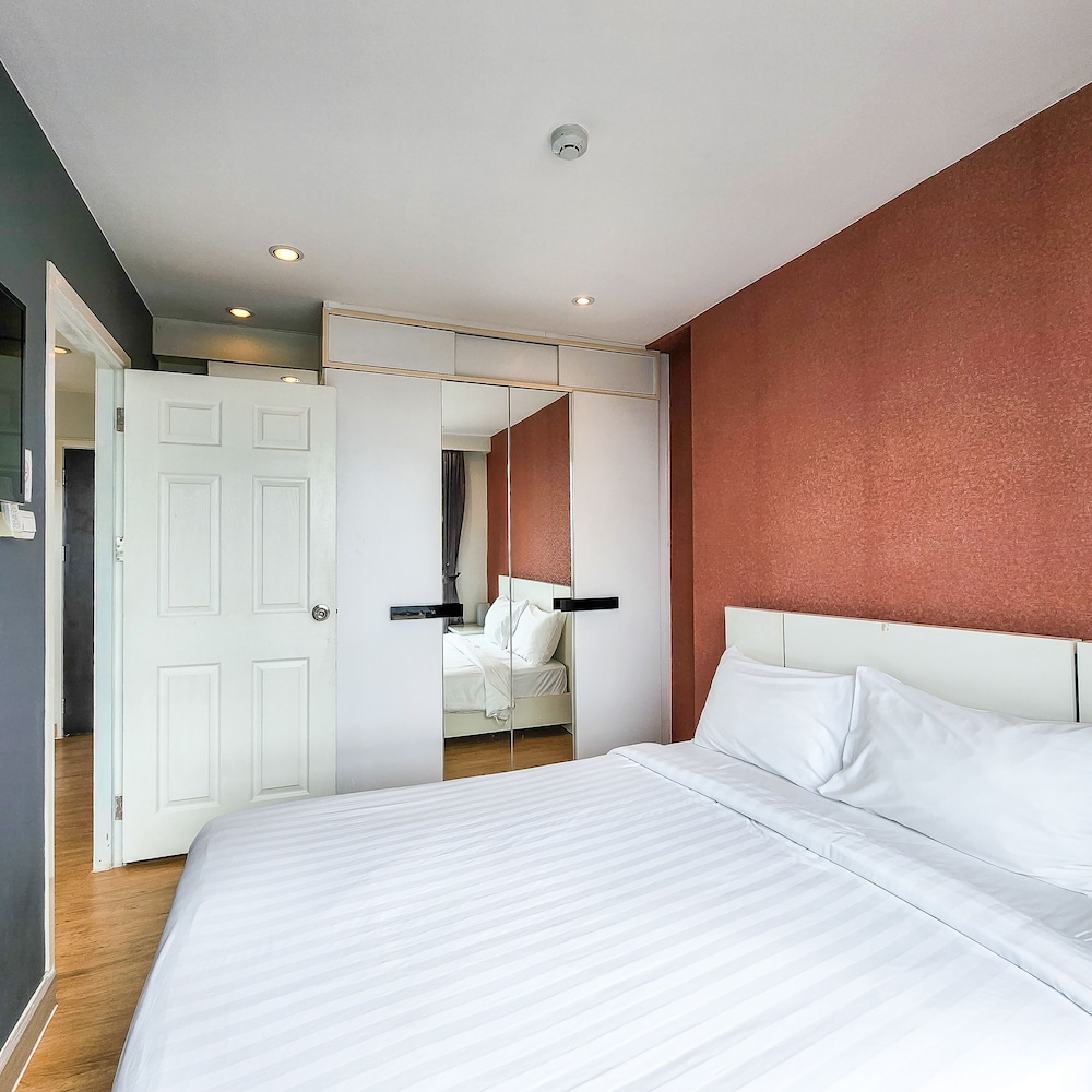 O2 Hotel Maesot 7/17