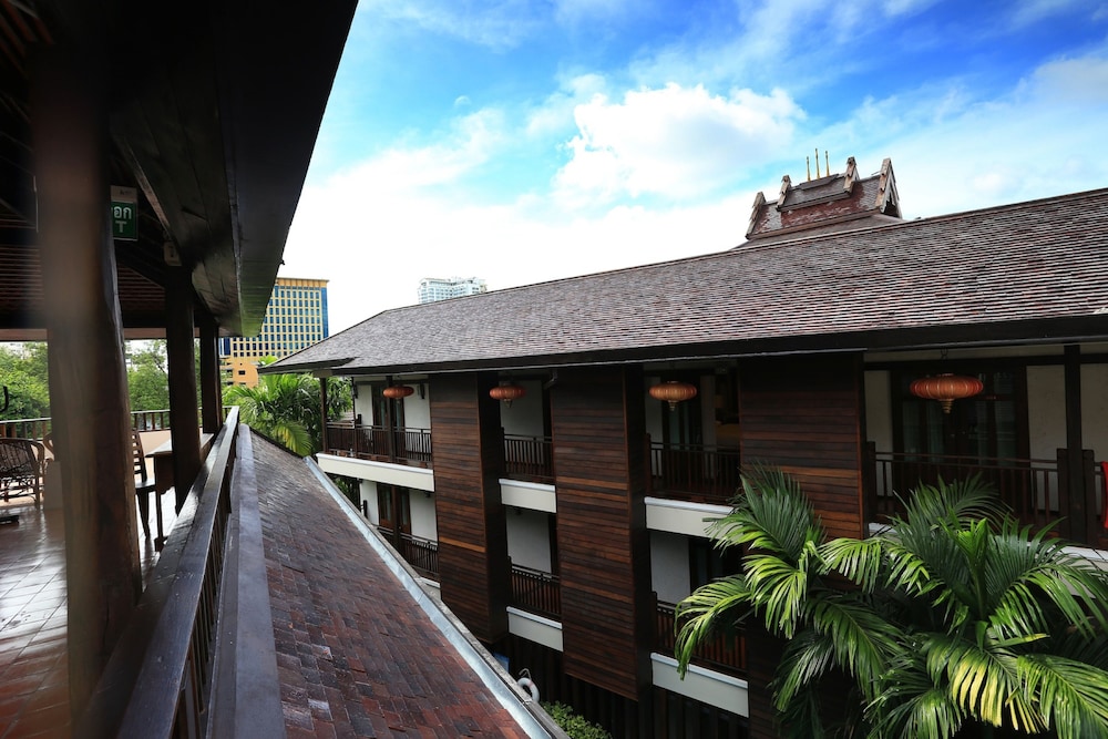 Viang Thapae Resort 3/50