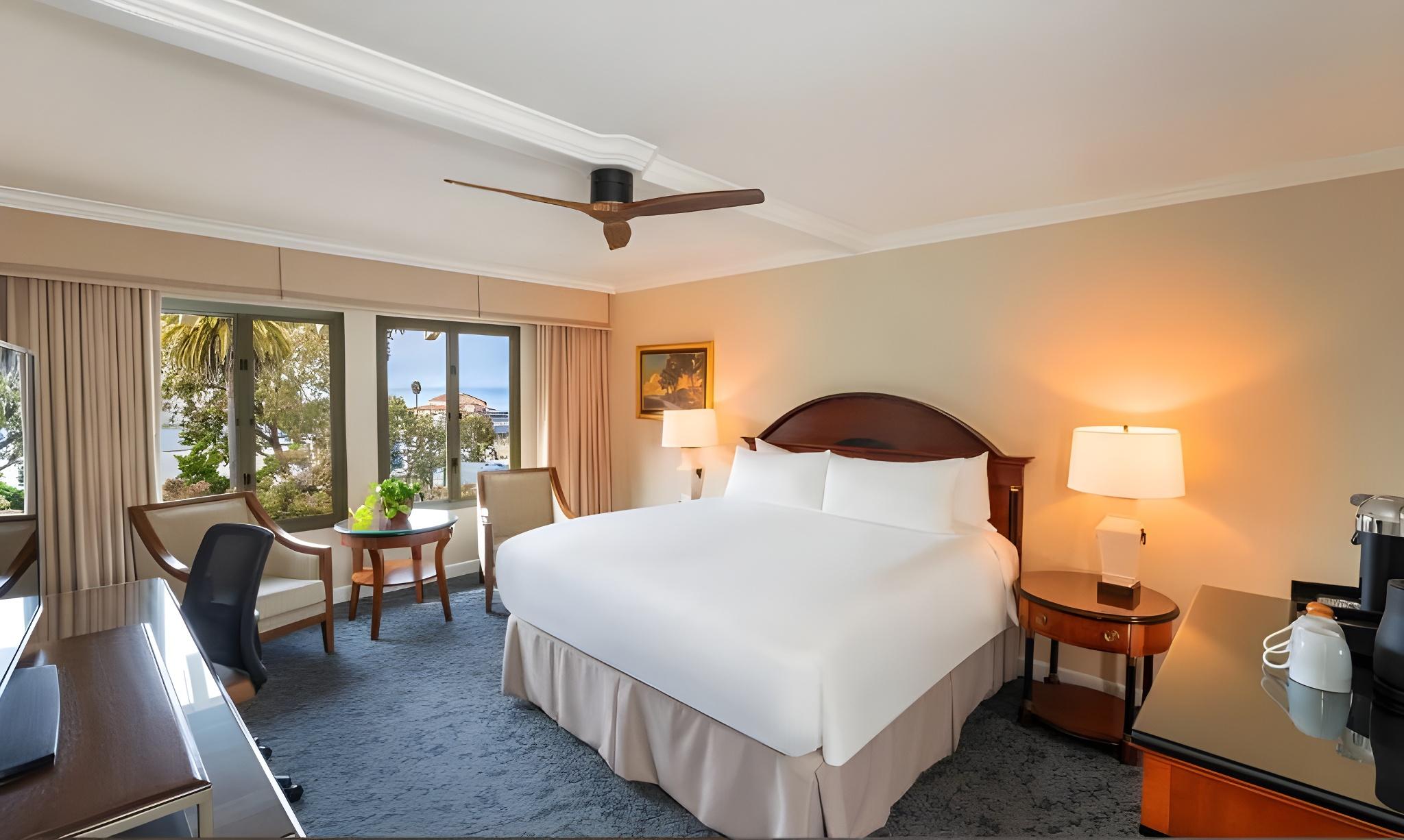 Room, King Bed, Balcony