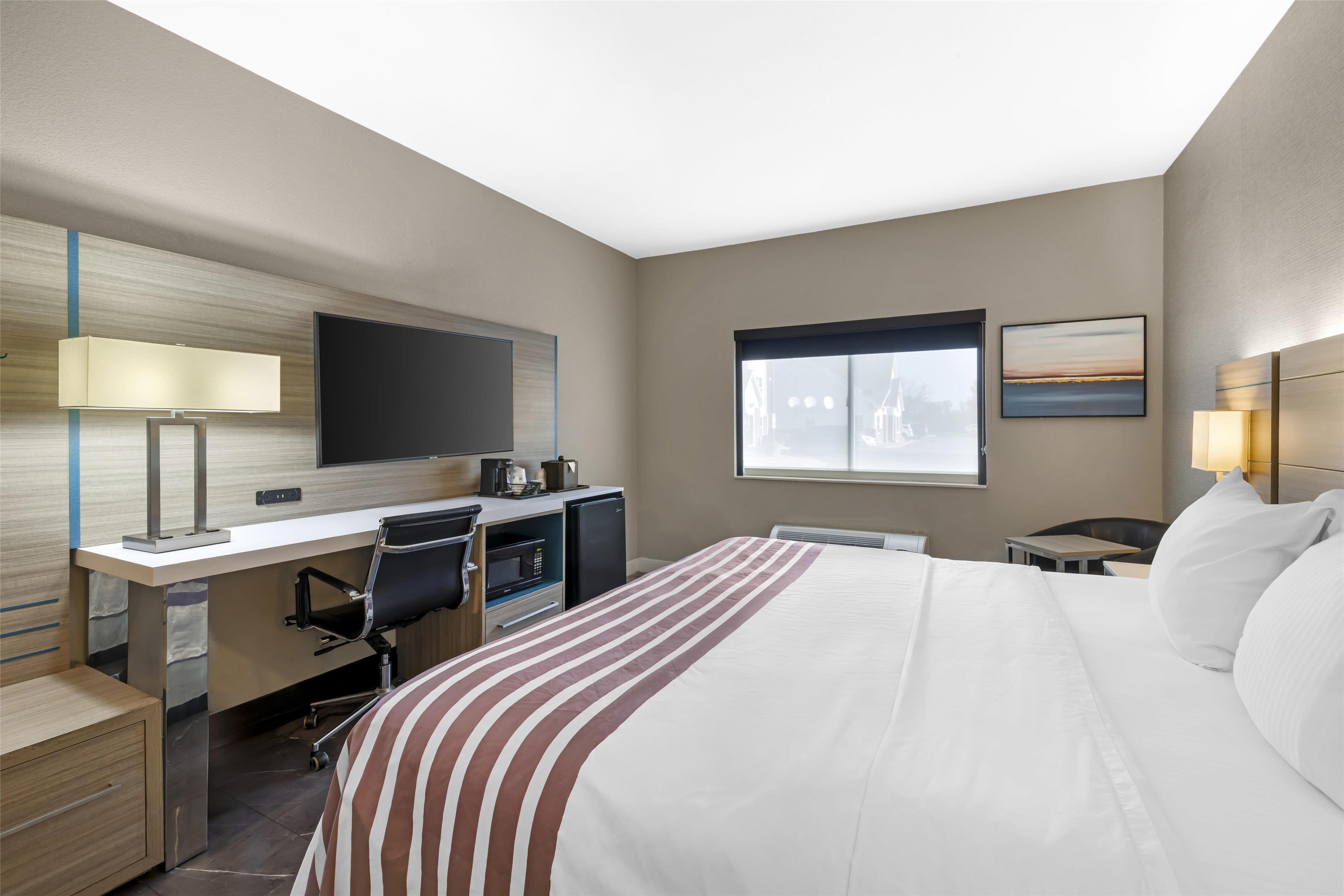 غرفة بسرير كينج لذوي الإعاقة، Best Western Independence Kansas City 5/8